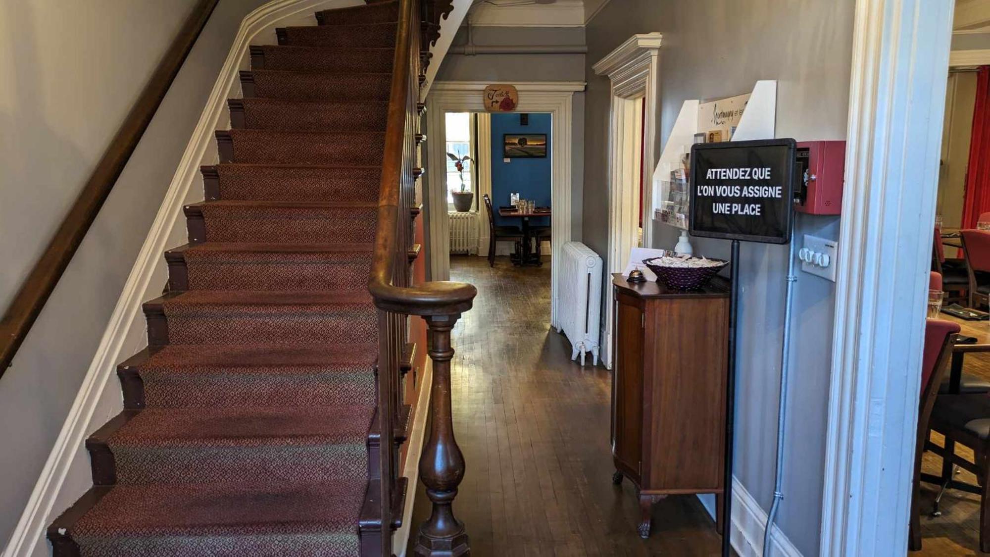 La Maison Rousseau Hotel Montmagny Buitenkant foto